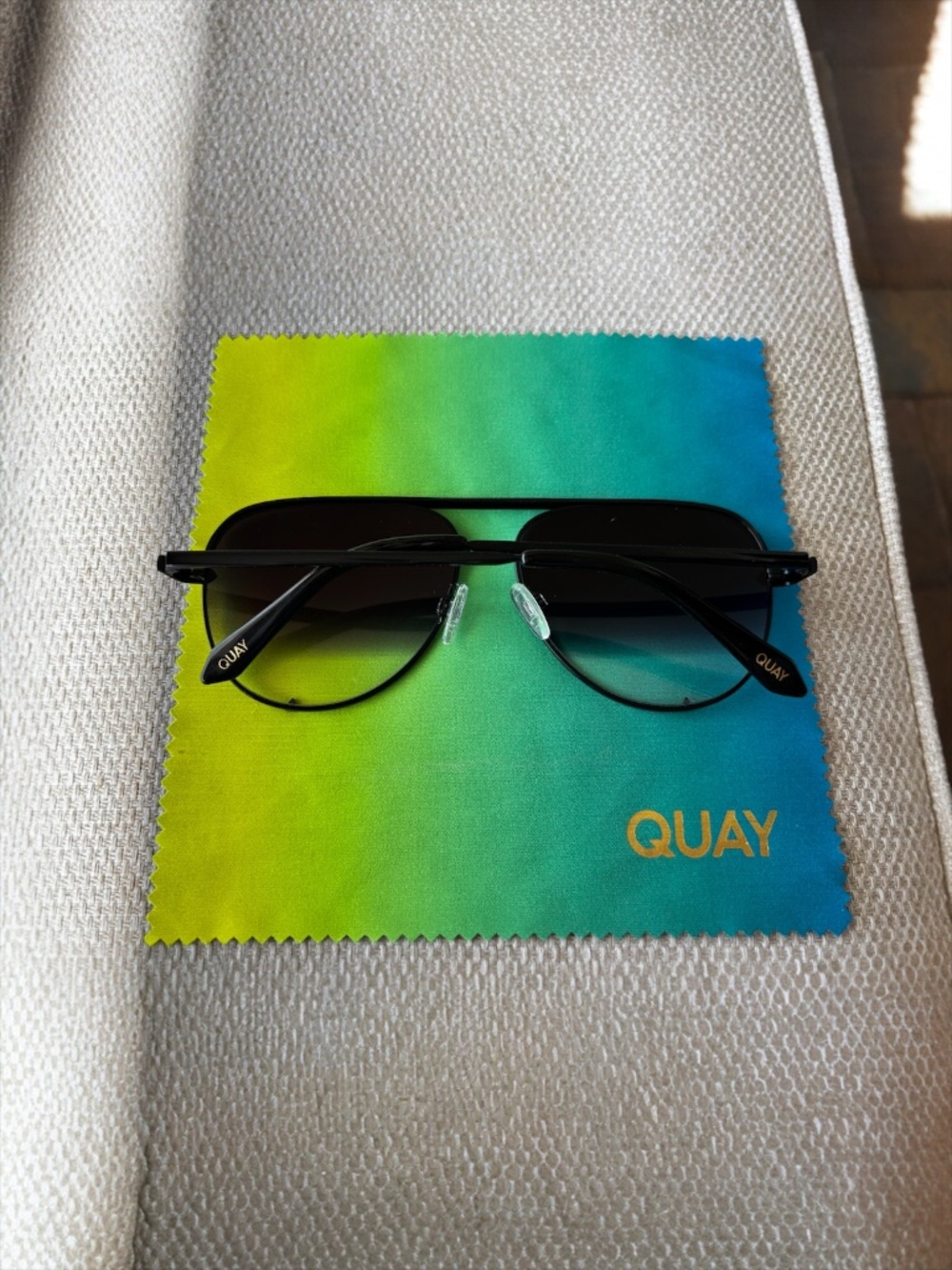 Quay High Key Mini (Large) Black Frame w/Gradient Aviator Sunglasses - Picture 6 of 9